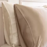 taie d oreiller en soie luxe beige
