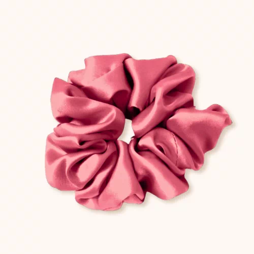 Chouchou en soie rose corail accessoire cheveux douceur