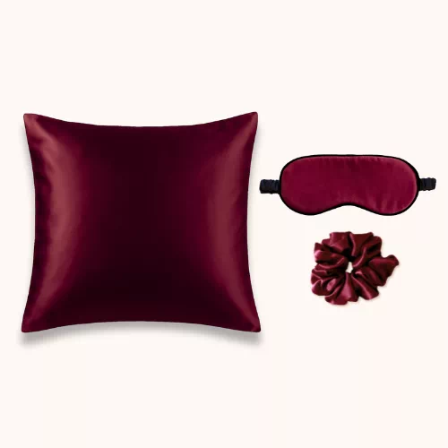 Coffret en soie bordeaux premium taie 65x65, masque et chouchou