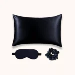 Coffret en soie bleu nuit rectangle 50x70 avec masque et chouchou