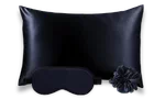 Coffret en soie bleu nuit avec taie d’oreiller, masque de nuit et chouchou