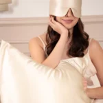 Masque bandeau en soie champagne Gaïanne