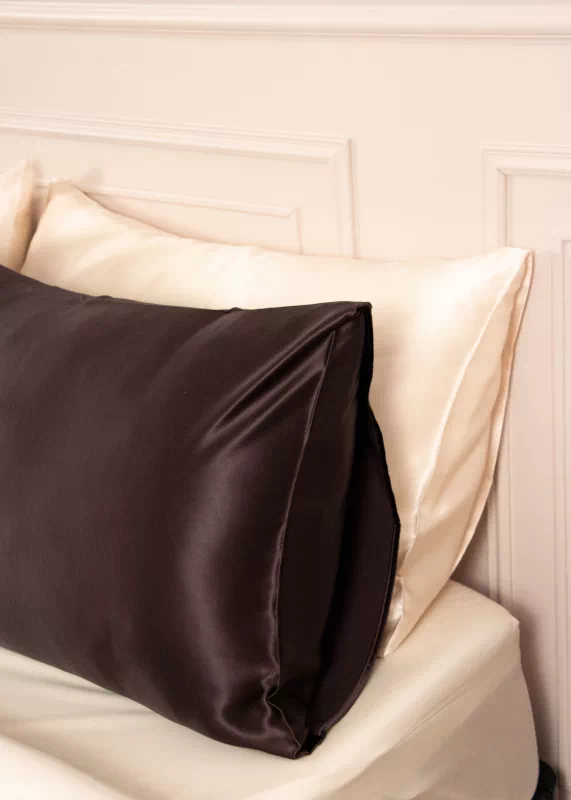 taie d’oreiller en soie marron chocolat luxe, soie française 100% naturelle