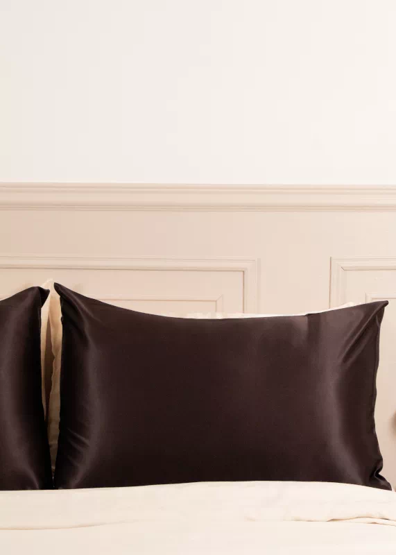 taie oreiller soie marron chocolat essentielle, pure soie luxe