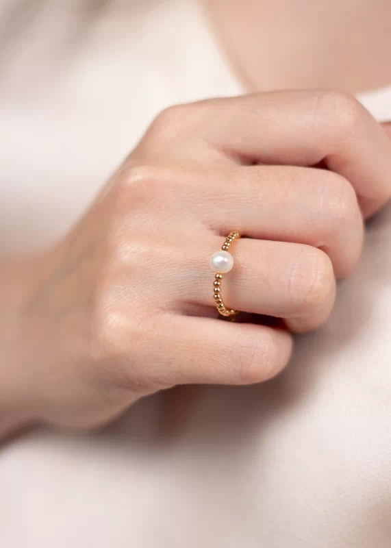 bijoux resistants femme plaque or