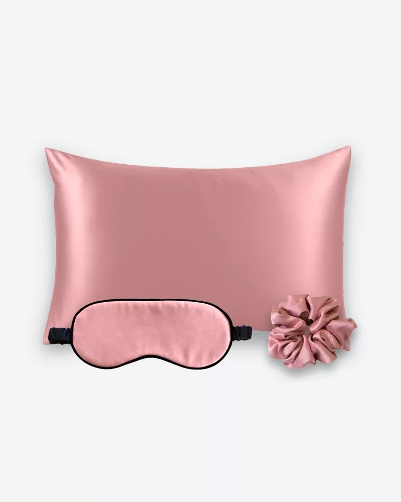 Taie d’oreiller, masque de nuit et chouchou en soie bois de rose
