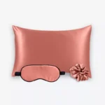Taie d’oreiller, masque de nuit et chouchou en soie terracotta