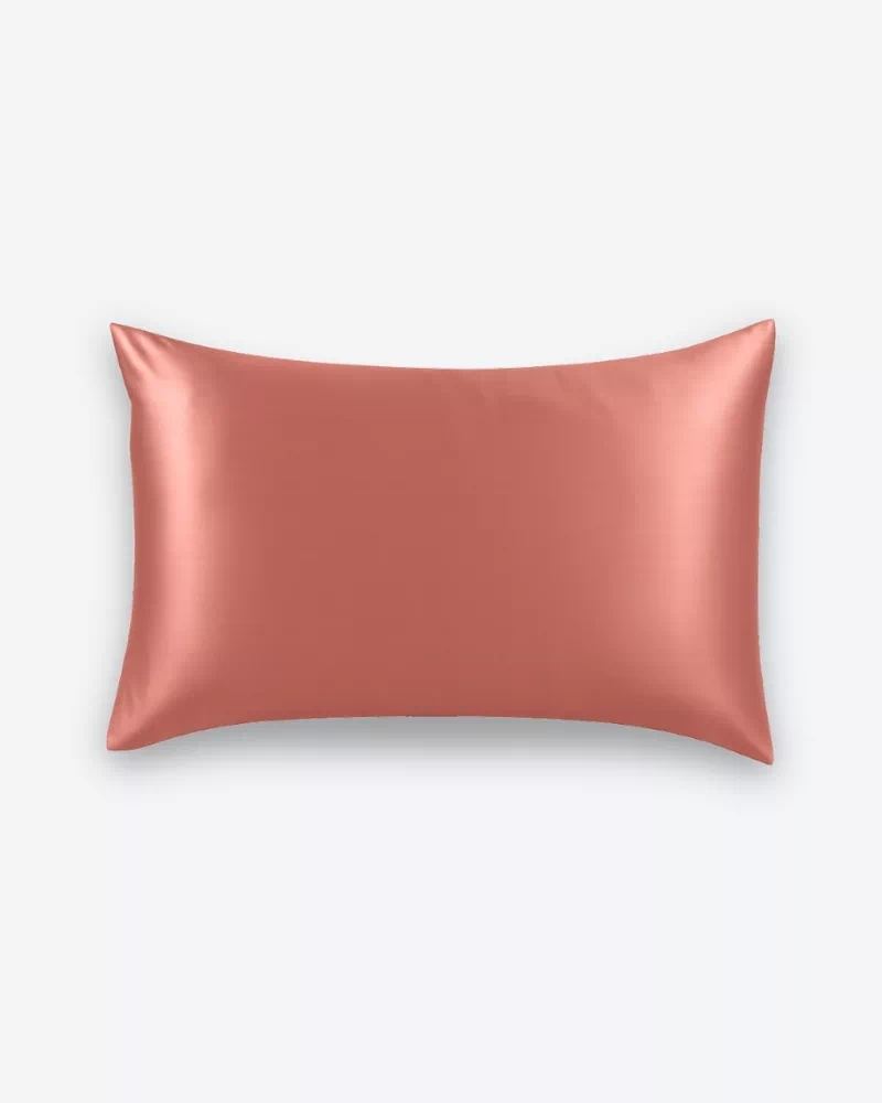 Taie d’oreiller en soie coloris terracotta