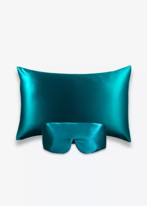 Coffret Beauty Sleep Bandeau : taie d’oreiller et masque bandeau réglable en soie bleu canard.