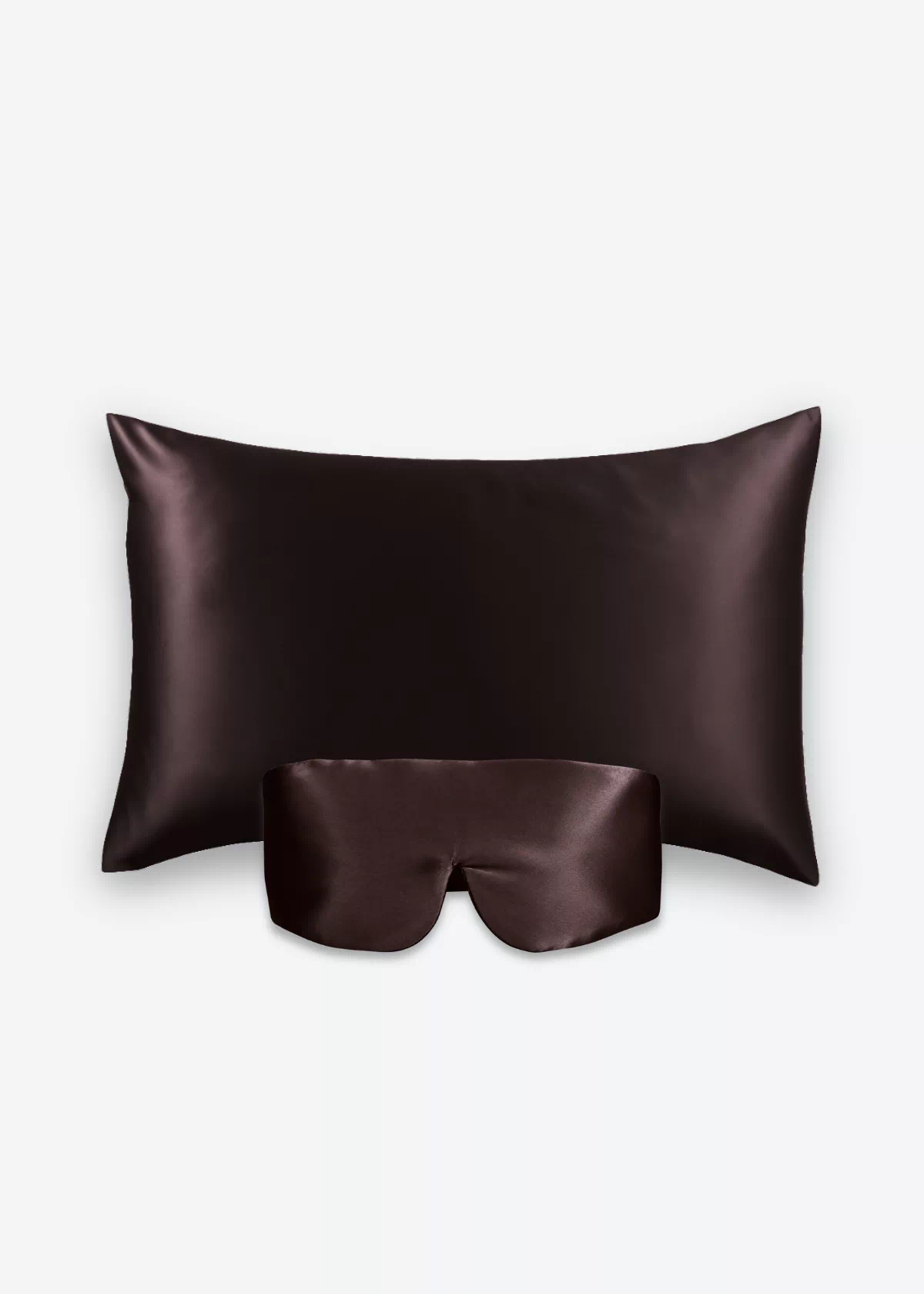 Coffret Beauty Sleep Bandeau : taie d’oreiller et masque bandeau réglable en soie marron chocolat.