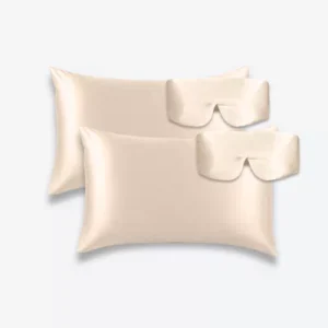 Bandeau en soie : Champagne Coffret Nuit à Deux Bandeau : deux taies d’oreiller et deux masques bandeaux réglables en soie champagne.